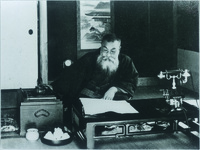 電話機と立木信造