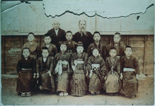 私設学校の子どもたち