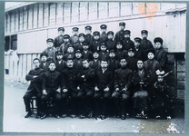 大正３年度阿川尋常高等小学校高等科卒業生記念撮影