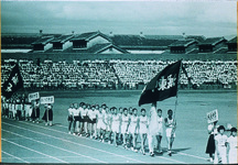 市制記念中学陸上大会　西の丸競技場
