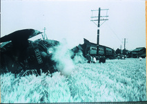 石井一牛島　列車転覆事故