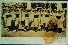 郷土芸術　郷土芸術として阿波の誇りとする有名な阿波踊り。暖国的情緒懐かしく溢れて