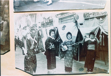 御大典記念　西新町正価堂洋品店前