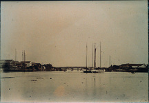 文明橋　西側に山西庄五郎の蔵が見える