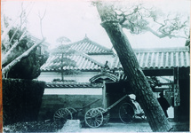 長谷川家の正面（俘虜収容所所長松江大佐の官舎）