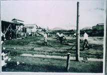 流下盤の整形作業