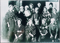 ガスマスクをつけての防毒訓練