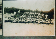 勤労奉仕（開墾風景）　