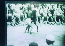 松茂尋常高等小学校　臨海学校　砂浜で相撲（Ｓ9～13高野勧・松茂尋常小学校校長撮影の映画ﾌｨﾙﾑ）