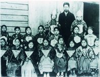 穴吹小学芸会　歌劇「椿の首飾り」