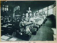 三好実業学校　ミシン教授