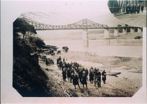 美馬高女　穴吹橋