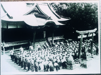 東山小　鷲羽神社参拝