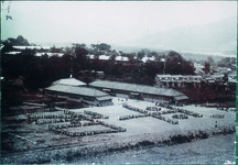 脇町尋常高等小学校の人文字「平和」