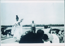 川島潜水橋渡り初め