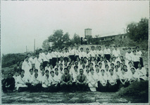 集合写真（筒井製糸脇町工場前？）