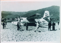 喜来浜に不時着した岩国海兵隊米軍機