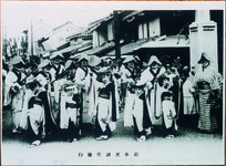 脇町の阿波踊り　中央橋