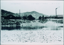 吉野川と大谷川（右の煙突が筒井製糸）