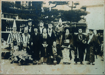 御大典記念か？菓子製造業者による奉祝山車