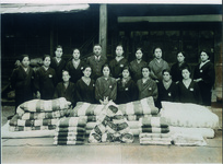 池田愛国婦人会の布団献納