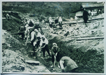 室戸台風被害の復旧にあたる佐野婦人会