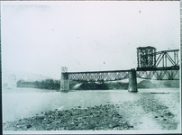 吉野川鉄橋架橋工事