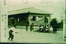 小松島小学校　校庭　テニス