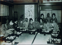 芸者をあげて同窓会