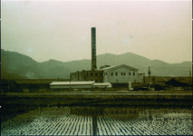 東洋紡績工場１シンボルであった煙突は取り壊された。