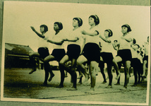 南小松島小　児童の行進