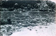 鉢　国道から見る水没地区