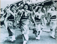 奉祝狂気踊り