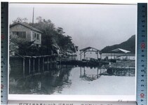 那佐湾での真珠養殖の風景