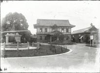 徳島県立物産陳列館・図書館・忠魂碑