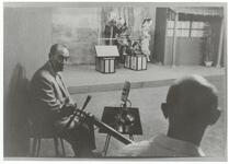 箱廻し人形（門付芸）・舞台？