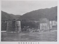 橋脚身体混凝土工事　（横）