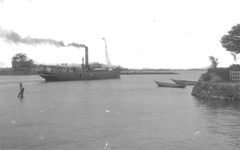 小松島港　汽船