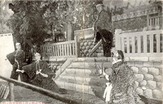 菊人形　火序忠臣蔵鶴ヶ丘八幡宮兜改の場