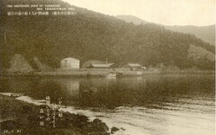 磯浪静かなる谷の浦の岸壁（阿波椿泊名勝）②