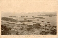 阿波津の峰山より答島並橘港口を望