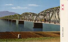 徳島　東洋屈指の吉野川橋