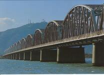 徳島・吉野川橋