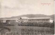 徳島県立麻植中学校校舎